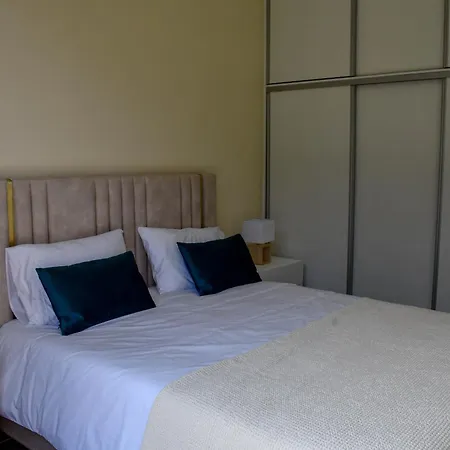 Vallera House Ii
