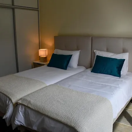 Vallera House Ii Apartamento *