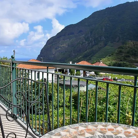Vallera House Ii * São Vicente
